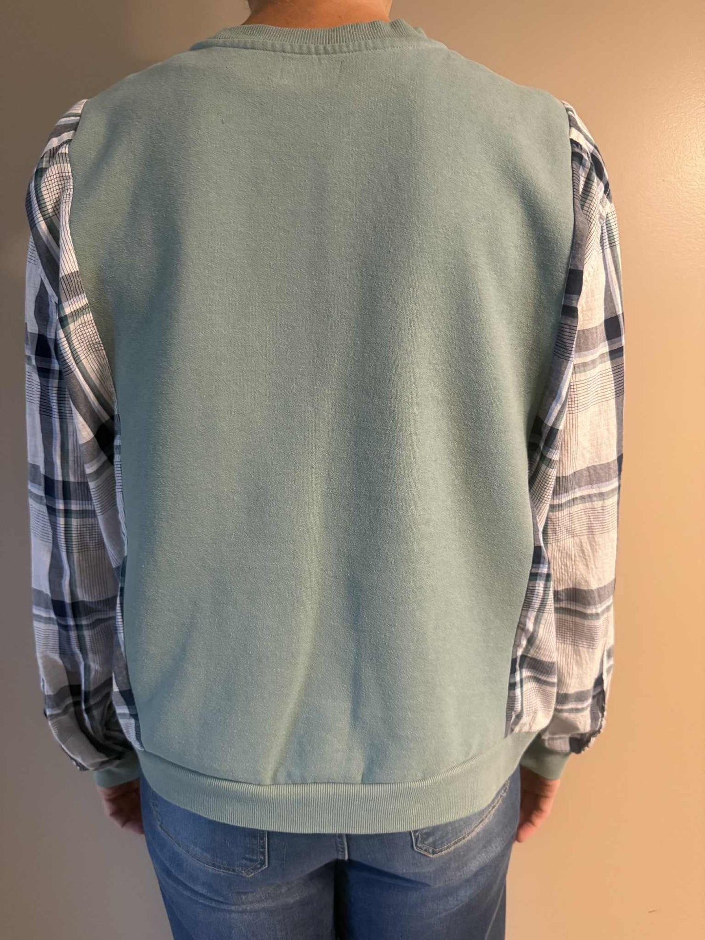 Upcycled Sweatshirt - Be Kind (Medium)