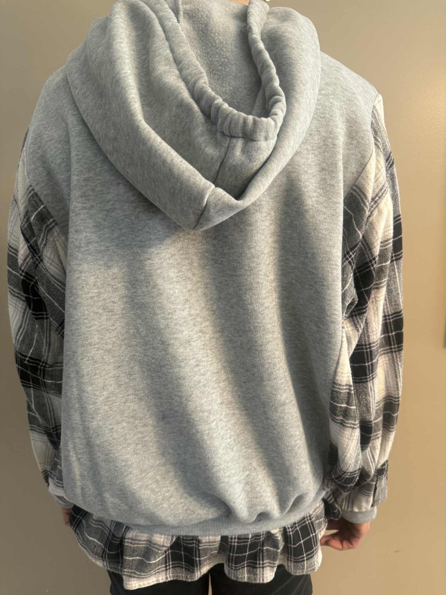 Upcycled Hoodie / Sweatshirt - Grey Heart (XL)